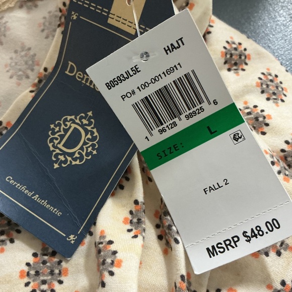 NWT‎ Democracy Cream and Brown Patterned Long Sleeve Top size L - Picture 10 of 14